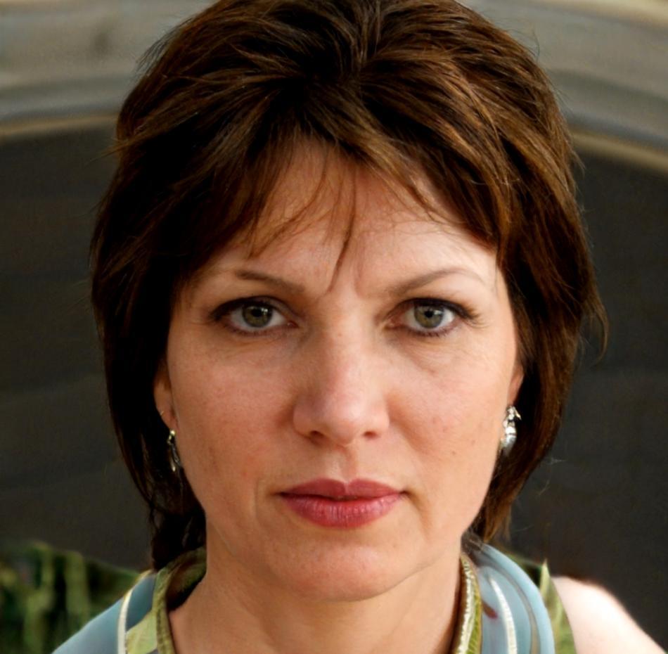 Rhiannon Forsyth surplus management specialist